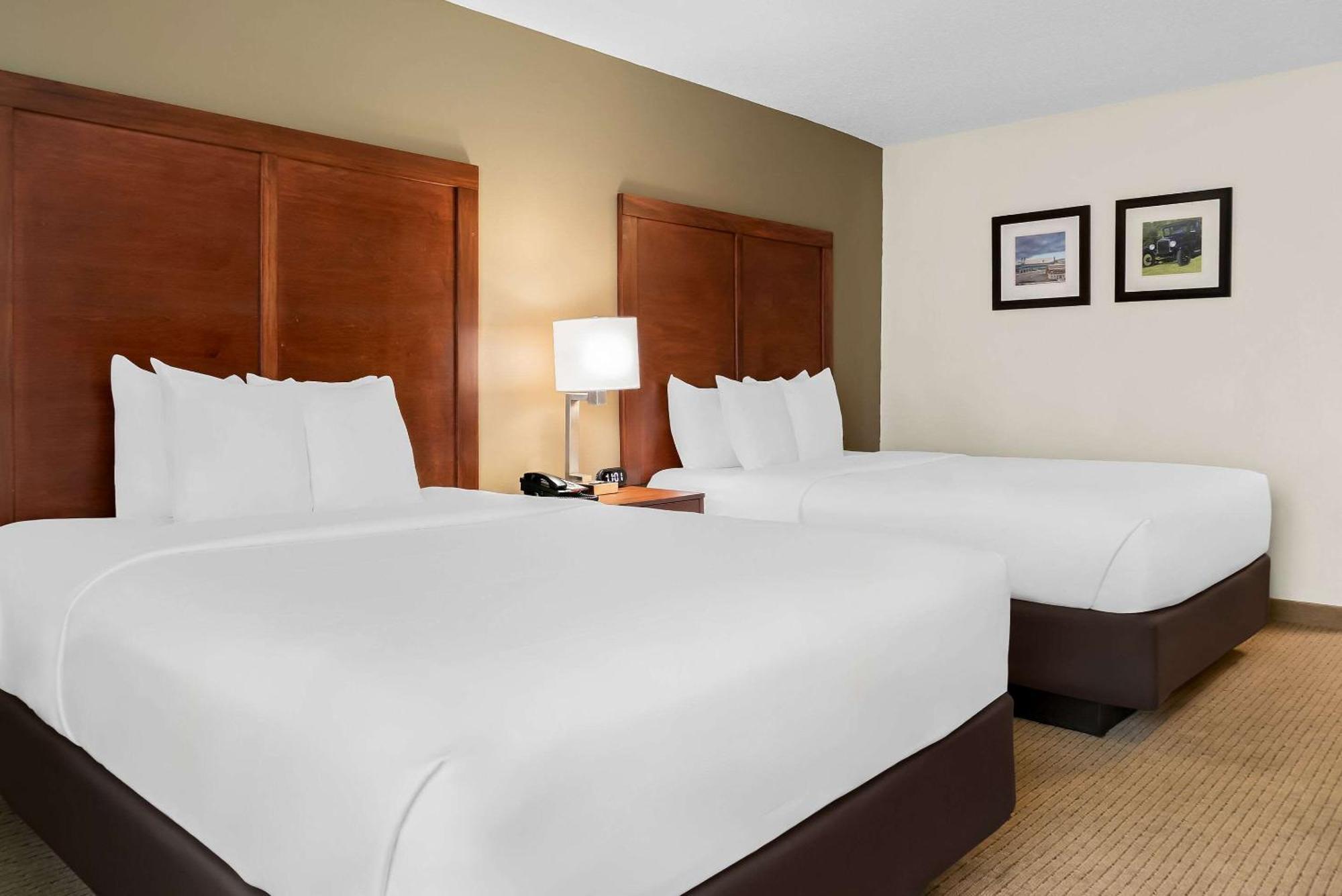 Comfort Inn & Suites Taylor Exterior photo