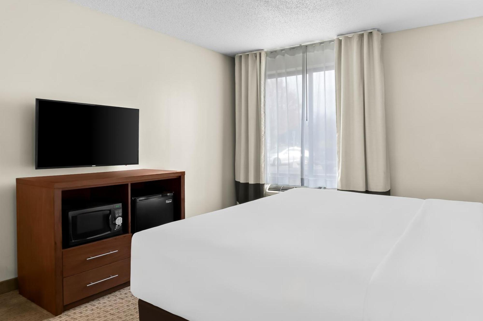 Comfort Inn & Suites Taylor Exterior photo